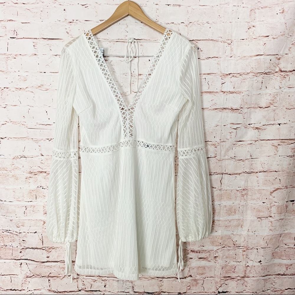 Tiger Mist White Long Sleeve Dress Size Large